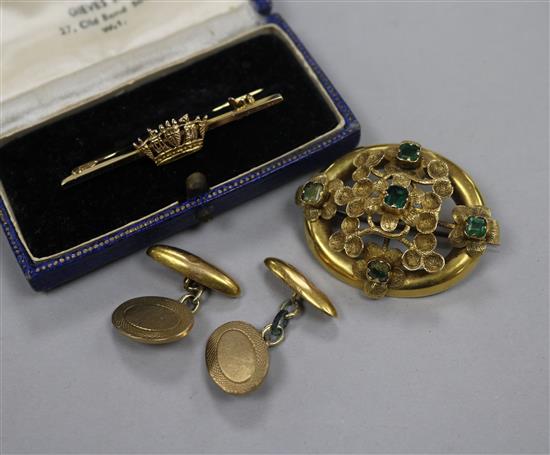 A Victorian yellow metal brooch, a pair of 9ct cufflinks and a 9ct gold bar brooch.